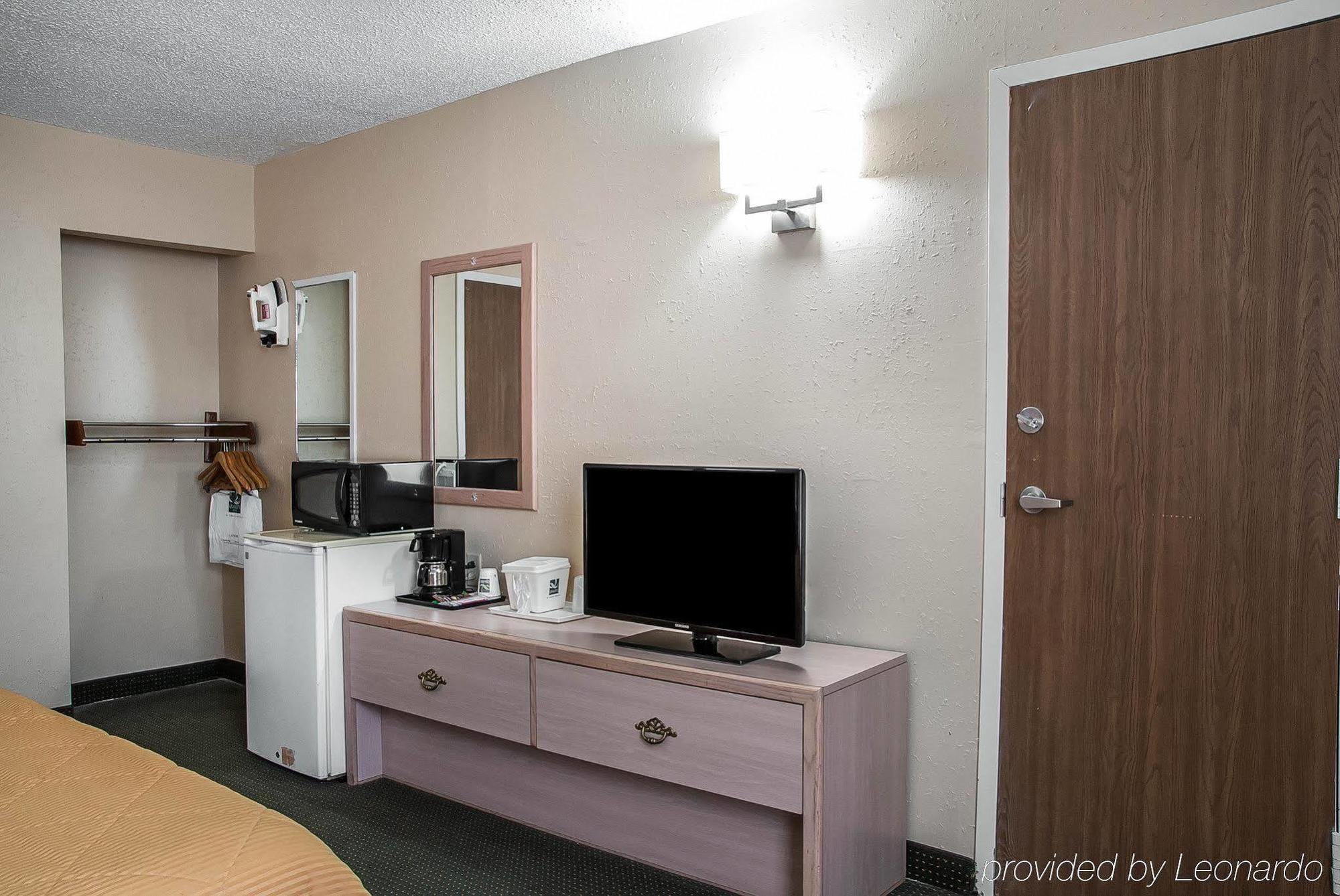 Quality Near Six Flags St. Louis Hotel Pacific